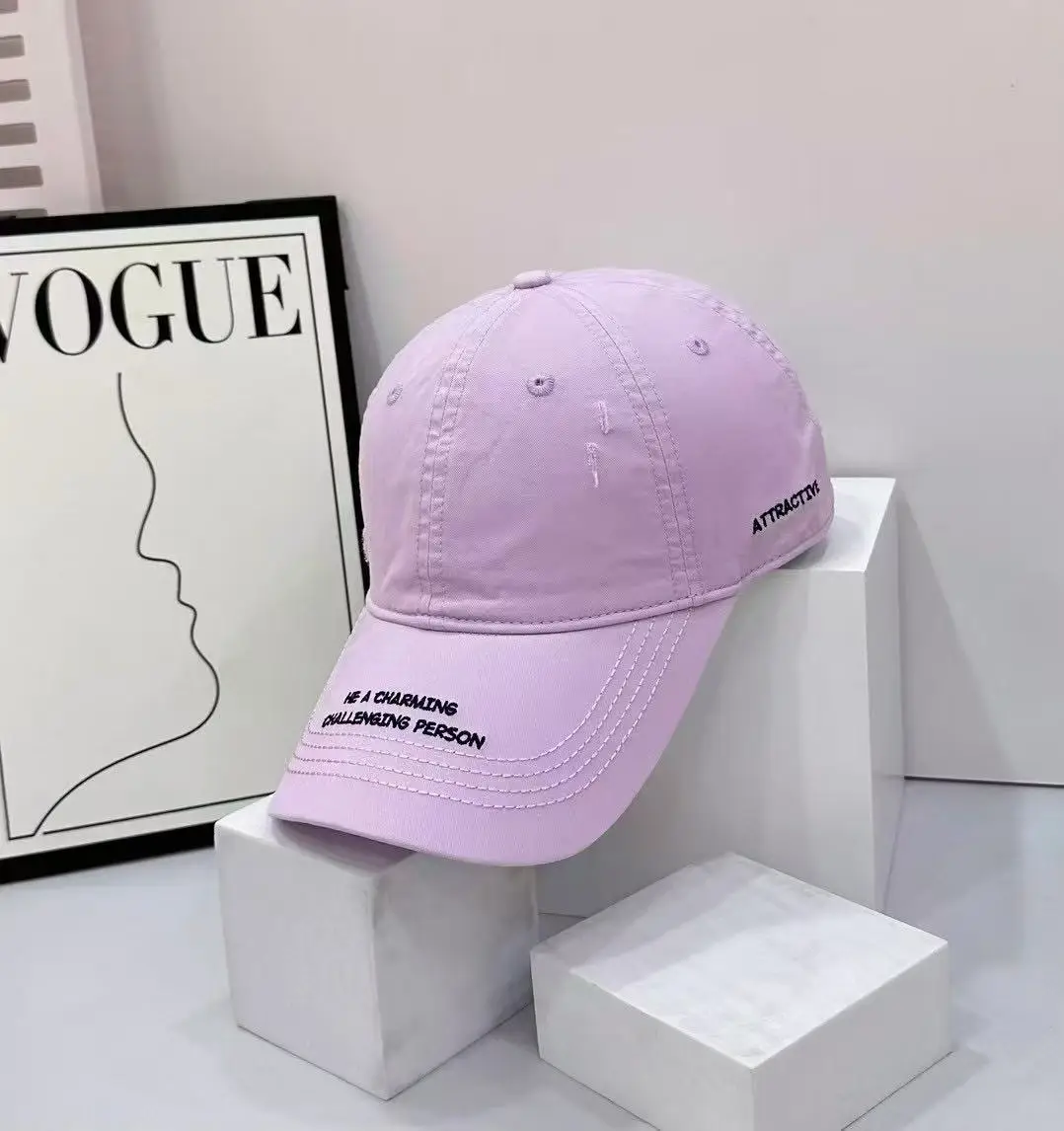 Vintage Embroidered Black Baseball Cap for Men Women — feature 5