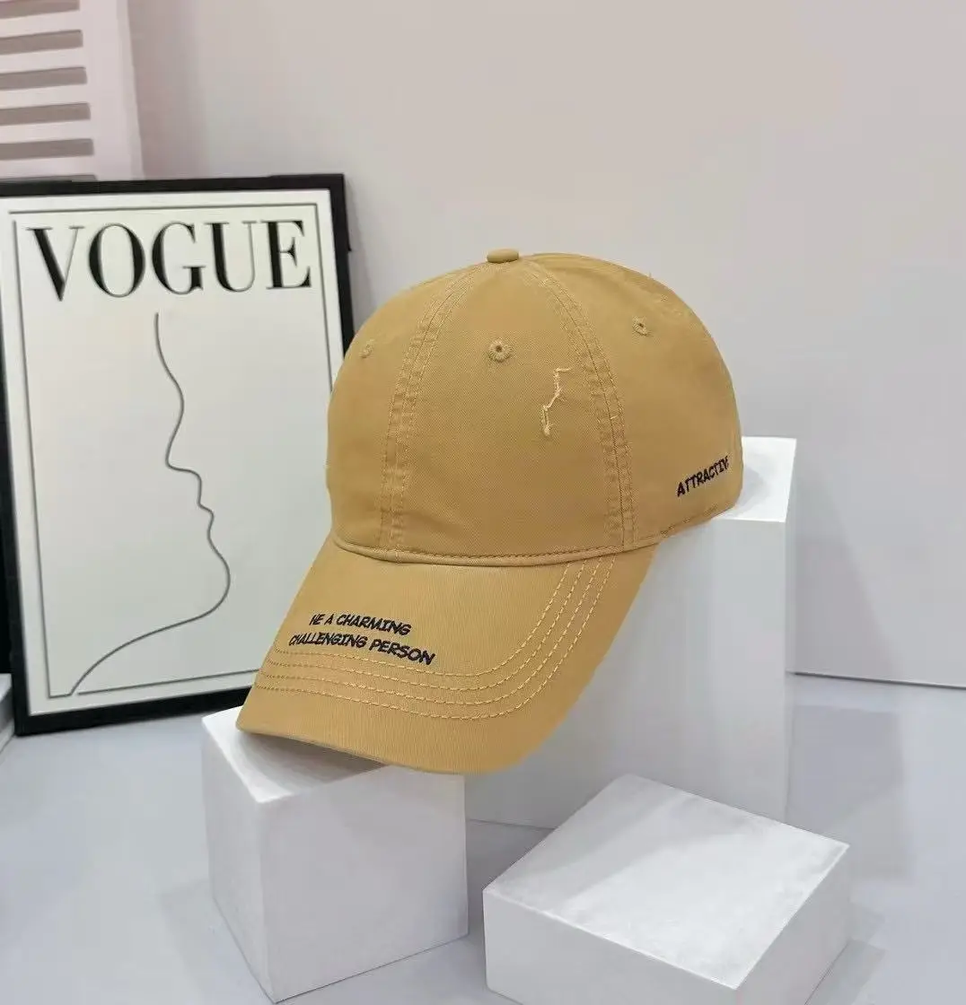 Vintage Embroidered Black Baseball Cap for Men Women - Image 4