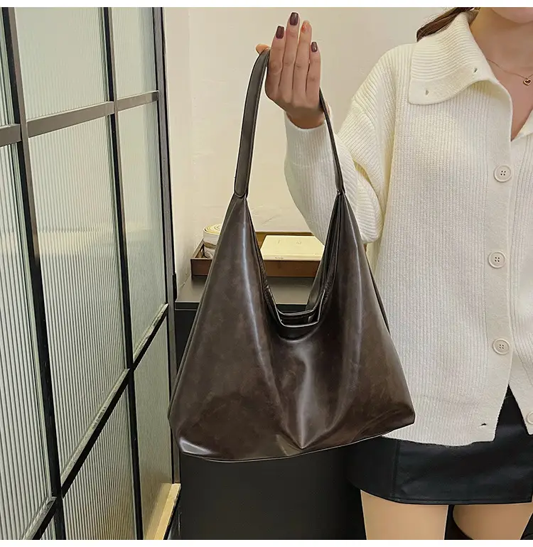 Black Korean Style Textured Shoulder Bag for Women — feature 13
