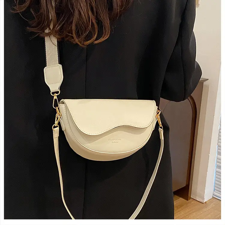 Women's New Leather Shoulder Bag Tan 2024 — feature 30