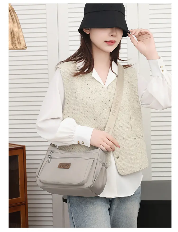 Lightweight Crossbody Bag for Women with 5 Colors — feature 21