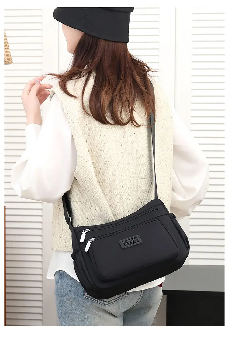 Lightweight Crossbody Bag for Women with 5 Colors — feature 26
