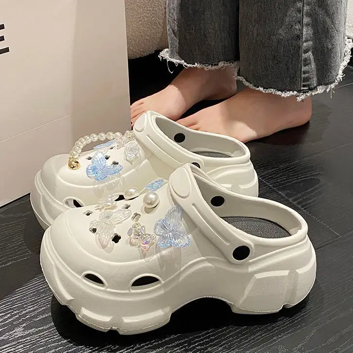 Women's Clogs with Thick Soles for Outdoor Wear, 2025 New Model, Beach Trendy, Ultra-Comfortable, Non-Slip, Closed-Toe Sandals for Women - Image 3