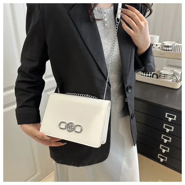 Elegant Black Shoulder Crossbody Bag with Chain Strap — feature 15