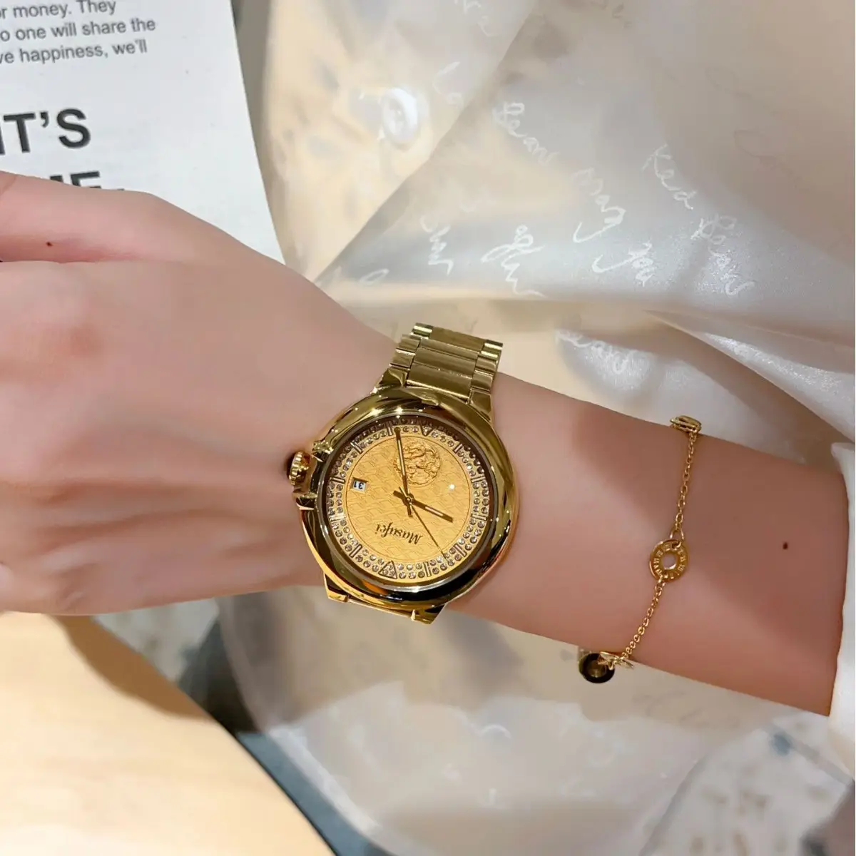 Golden Dragon Balloon Watch for Men - Image 4