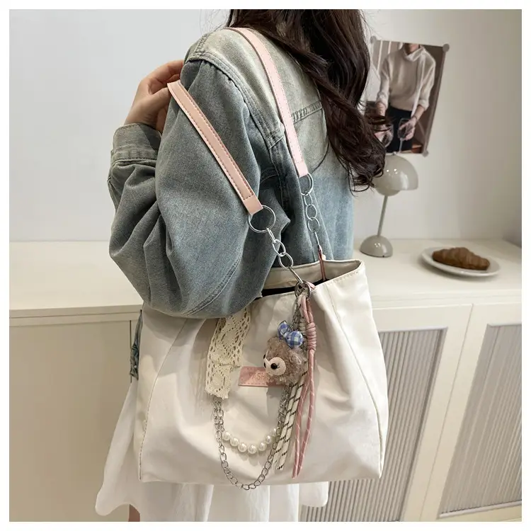 Splicing Large Capacity Chain Bag for College Students — feature 24
