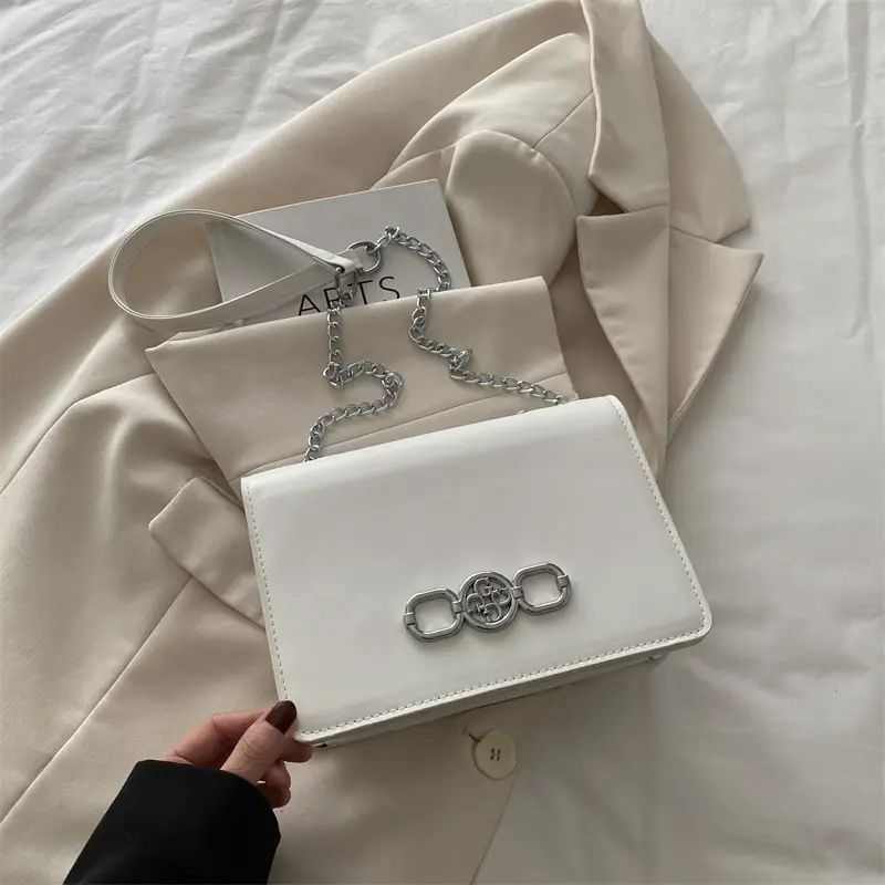 Pink Korean Fashion Chain Crossbody Bag for Women - Image 3
