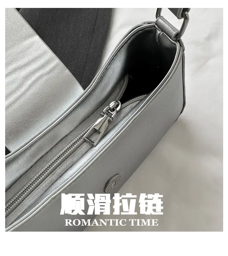 2025 Summer Shoulder Bag Black Four Corner Star Women — feature 6