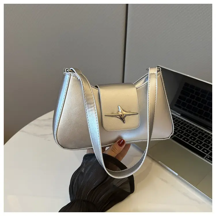 2025 Summer Shoulder Bag Black Four Corner Star Women - Image 3