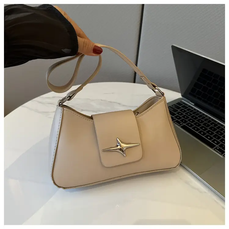 2025 Summer Shoulder Bag Black Four Corner Star Women - Image 4