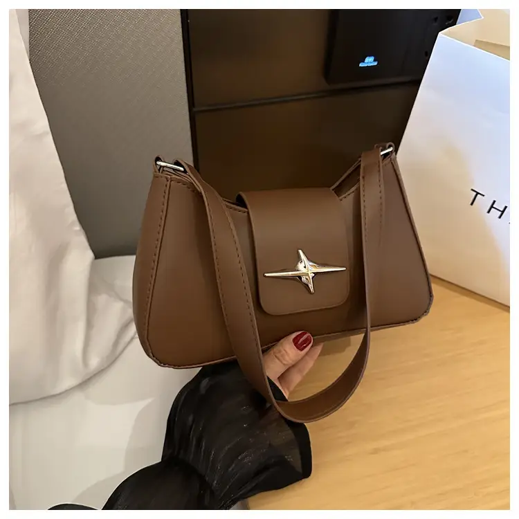 2025 Summer Shoulder Bag Black Four Corner Star Women - Image 5