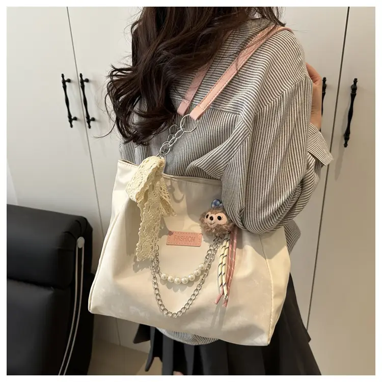 Pearl Pearl Chain Silk Scarf Bag 2025 Spring Fashion Commuter — feature 13
