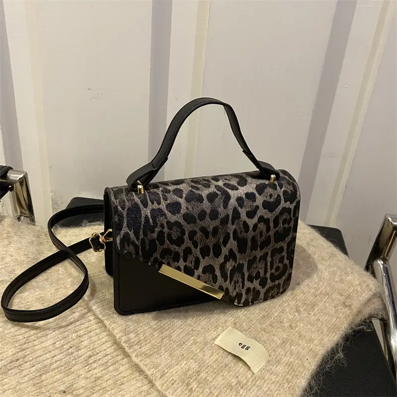 Leopard Print Shoulder Bag Red Leather 2025 - Image 5