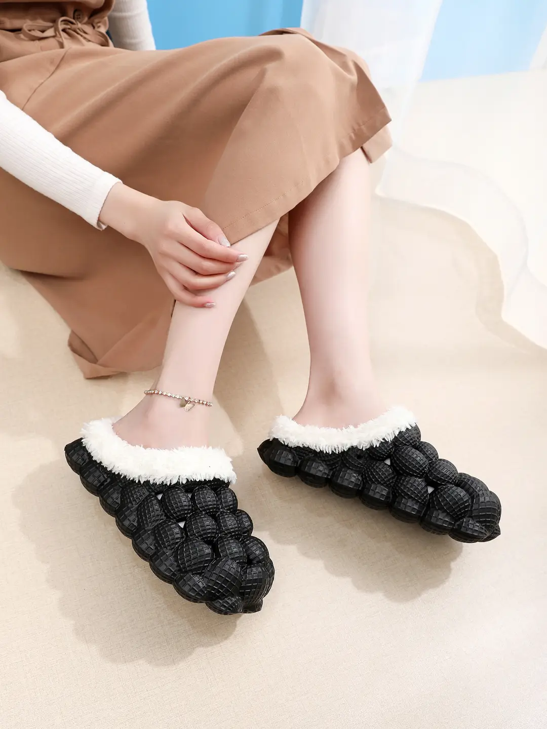 Factory wholesale autumn and winter cotton slippers litchi bubble soft bottom thick bottom cute non-slip warm Mao Mao cotton slippers for men and women — feature 9