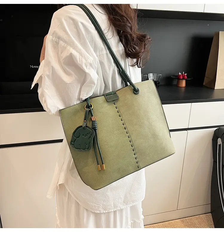 Green PU Leather Puppy Tote Bag Large Capacity 2025 — feature 19
