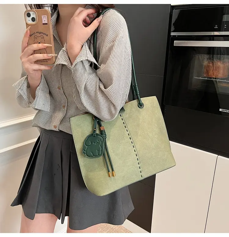 Green PU Leather Puppy Tote Bag Large Capacity 2025 — feature 23