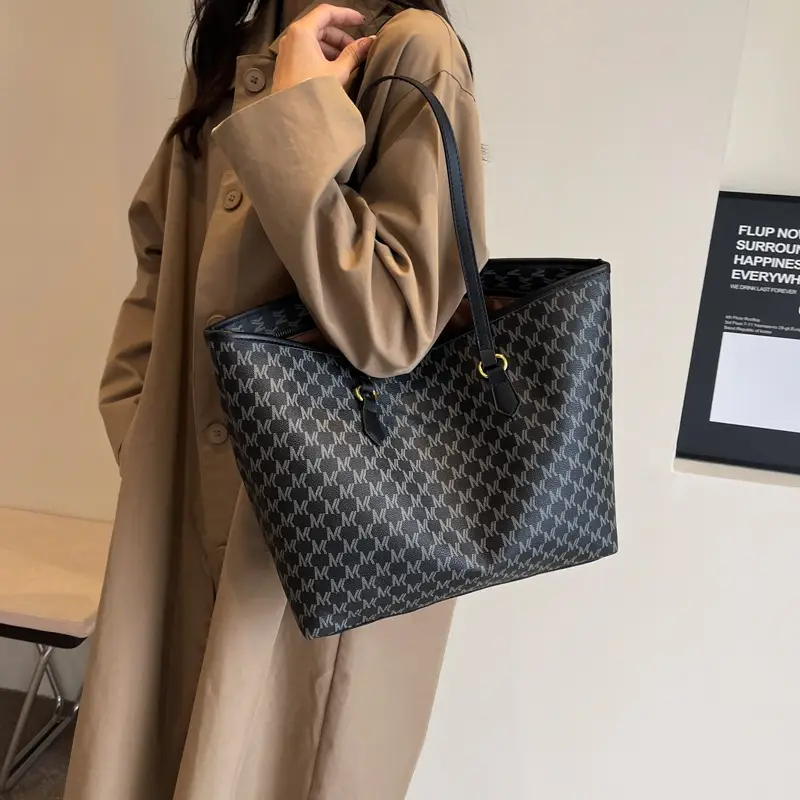Women Large Capacity Beige Embroidered Tote Bag - Image 5