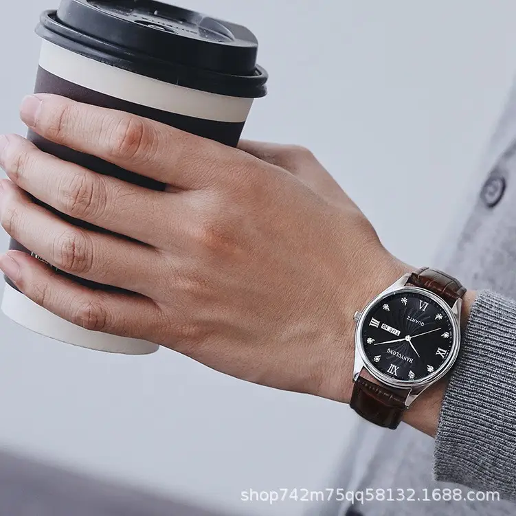 Men's Gold Roman Dial Steel Belt Watch — feature 12