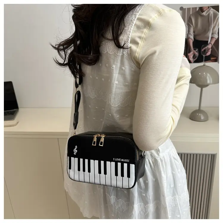 Piano Note Design Small Crossbody Bag Black White — feature 11