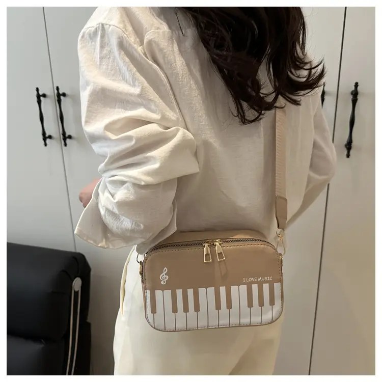 Piano Note Design Small Crossbody Bag Black White — feature 14