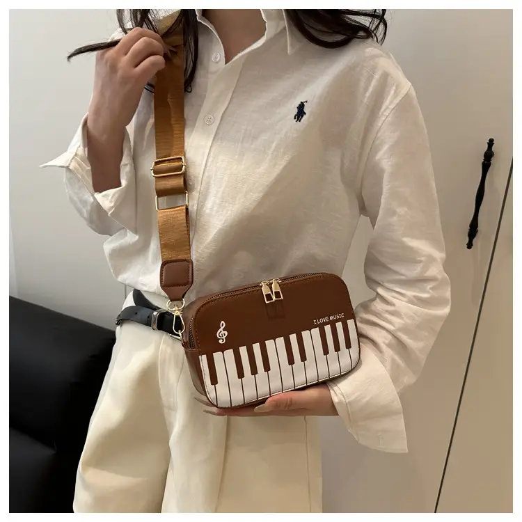 Piano Note Design Small Crossbody Bag Black White — feature 18