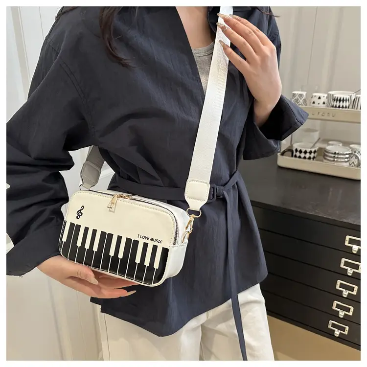 Piano Note Design Small Crossbody Bag Black White — feature 20