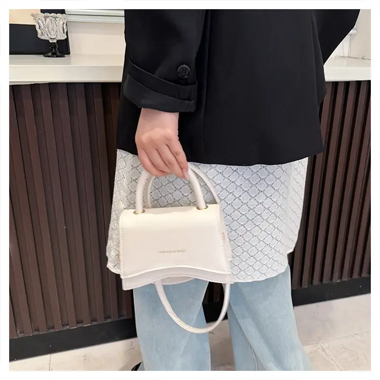 Red Shoulder Bag for Women 2025 Korean Style — feature 20