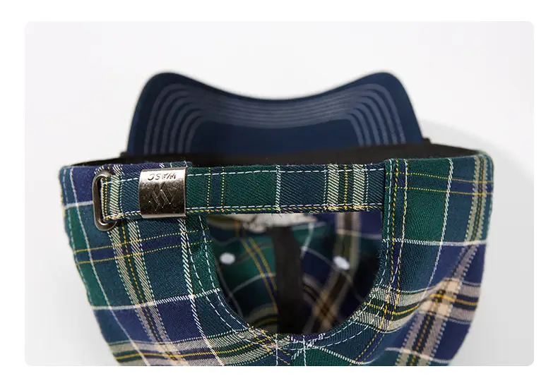 Vintage Plaid Dachshund Cap Men Women Street Fashion — feature 7