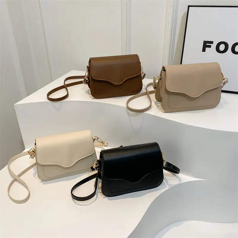 White Korean Style Shoulder Crossbody Bag for Women - Image 6