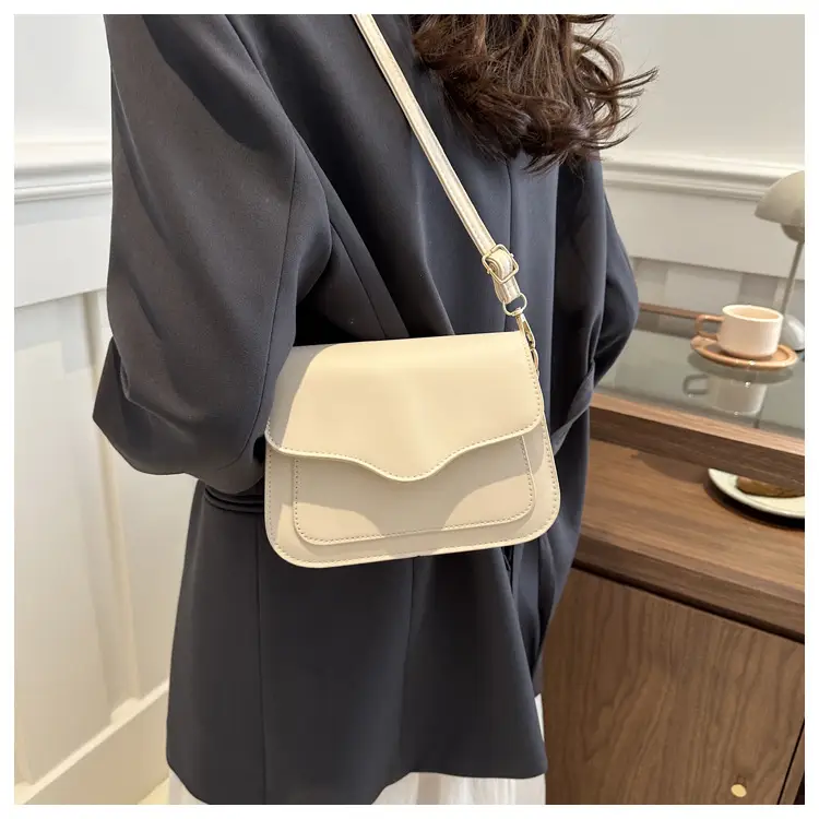 White Korean Style Shoulder Crossbody Bag for Women — feature 13