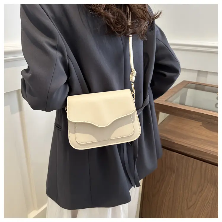 White Korean Style Shoulder Crossbody Bag for Women — feature 16