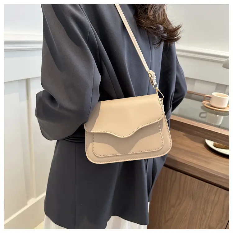 White Korean Style Shoulder Crossbody Bag for Women — feature 9