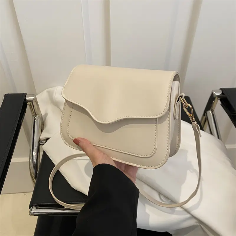 White Korean Style Shoulder Crossbody Bag for Women - Image 2