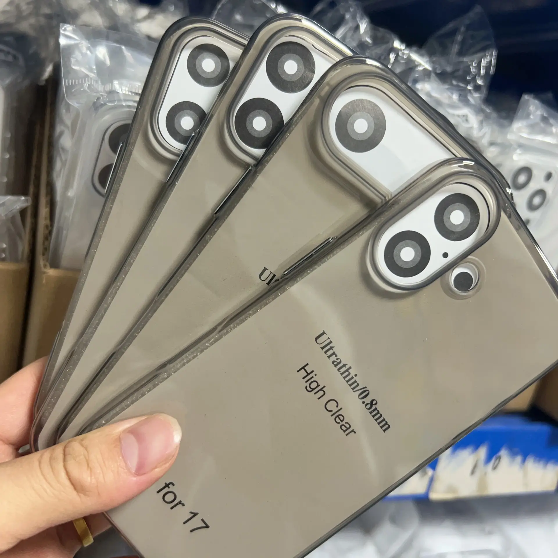 Bayer Tpu Apple 16Pro Max Mobile Cover with Cooling Holes — feature 6