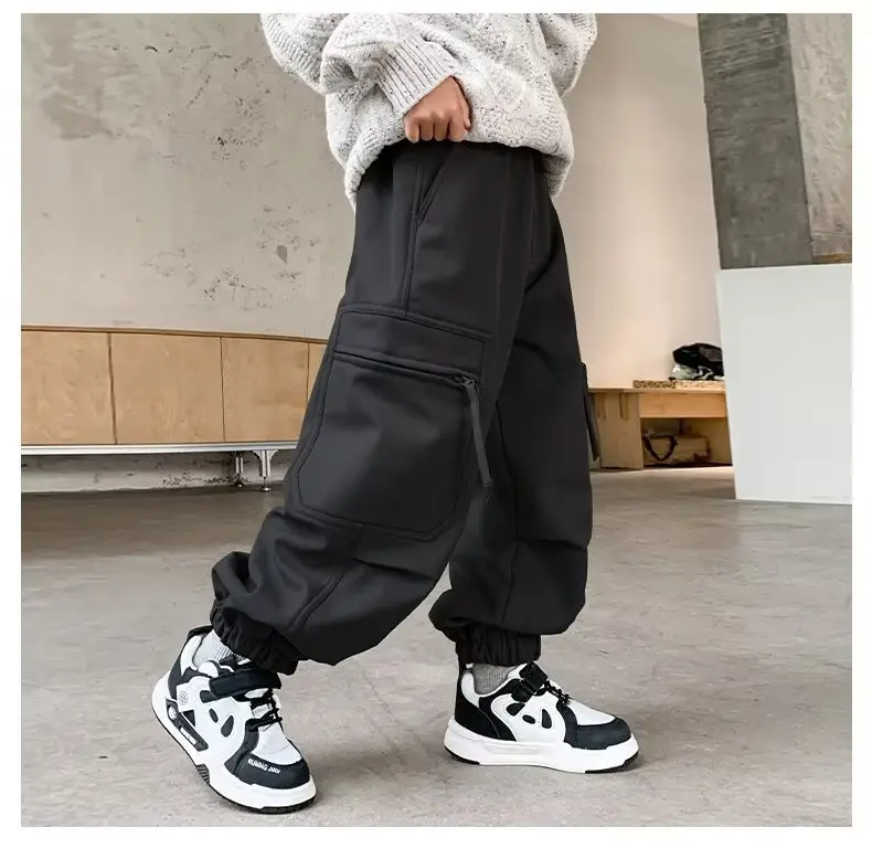 Boys' Black Cargo Trousers Large Spring Wear — feature 22