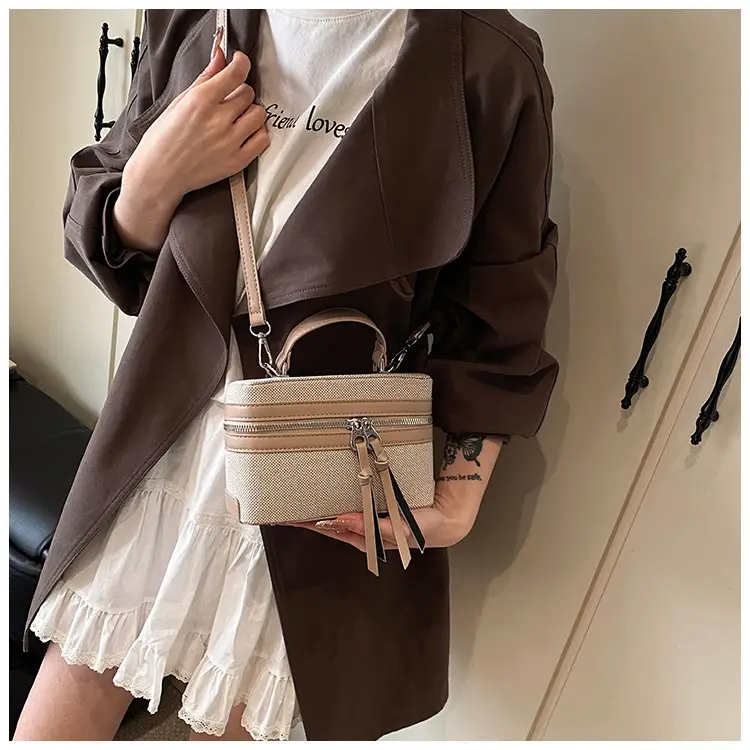 2025 Spring Retro Contrast Stitching Box Bag — feature 11