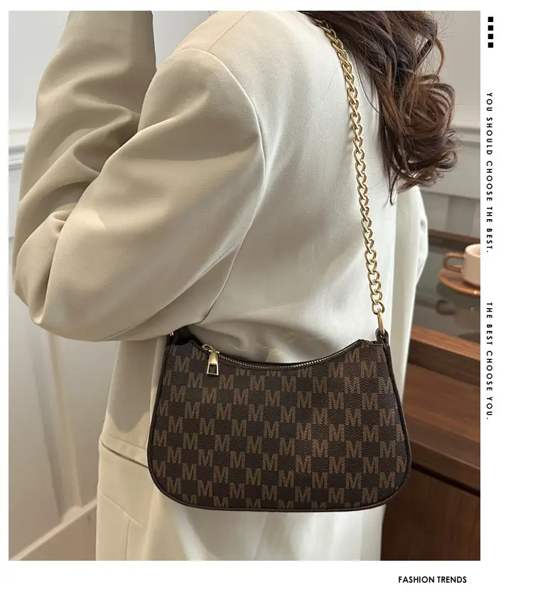 Retro Leopard Underarm Bag 2025 Spring New Commuter Fashionable Simple Niche Design Shoulder Crescent Bag — feature 2