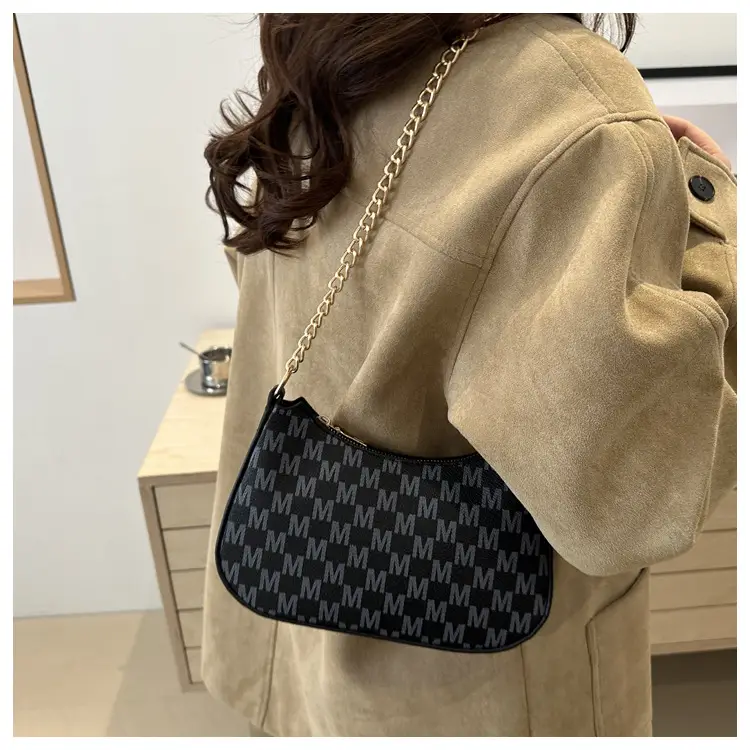 Retro Leopard Underarm Bag 2025 Spring New Commuter Fashionable Simple Niche Design Shoulder Crescent Bag — feature 22