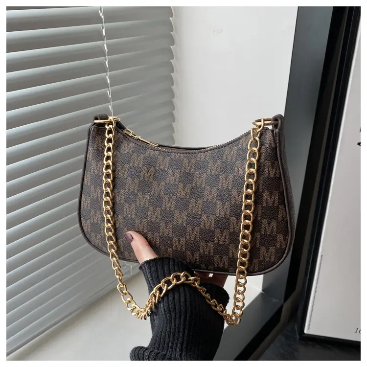 Retro Leopard Underarm Bag 2025 Spring New Commuter Fashionable Simple Niche Design Shoulder Crescent Bag — feature 24