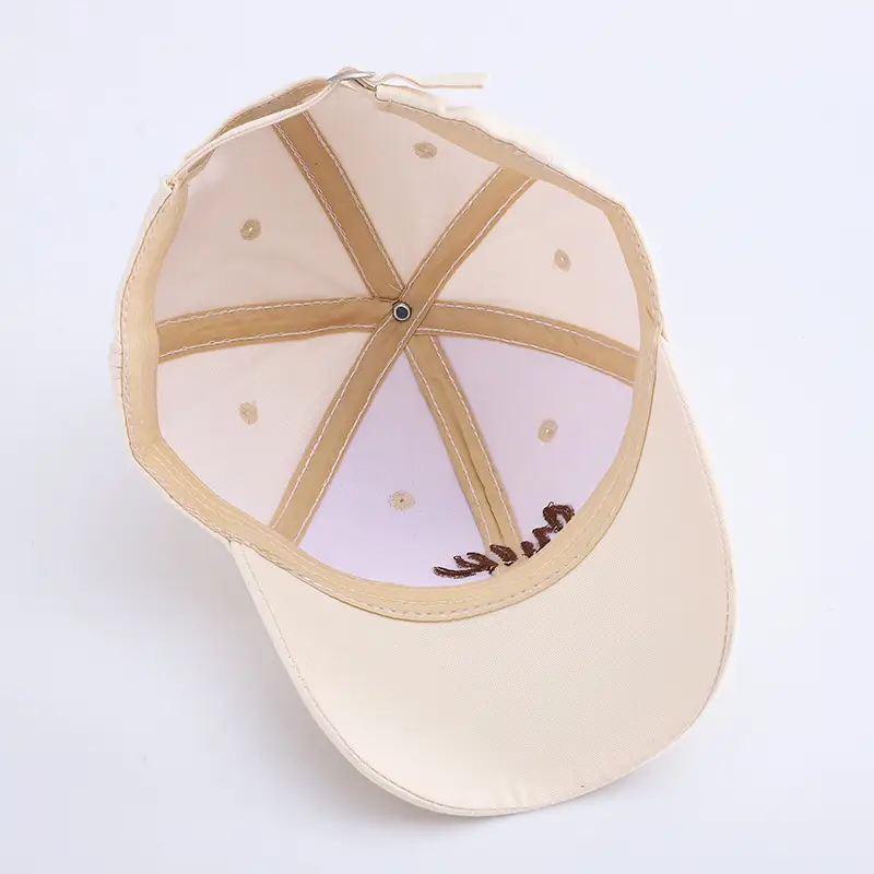 Men Baseball Cap Beige Joker Embroidered — feature 4