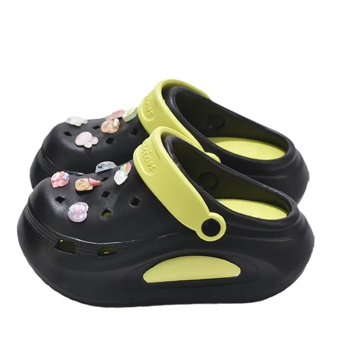 Seaside Beach Non-Slip Non-Smell Eva Clogs for Women to Wear in Summer, Cute Cartoon Cats Stepping on Shit Sandals - Image 8