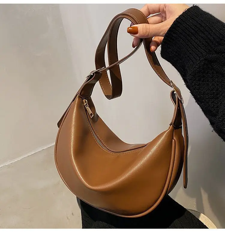 Women's Vintage Brown Leather Shoulder Bag 2026 — feature 18