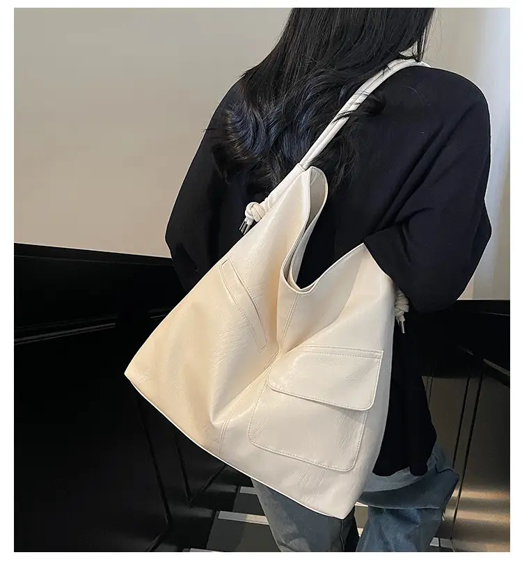 Black Leather Large Tote Bag for Women 2025 — feature 25