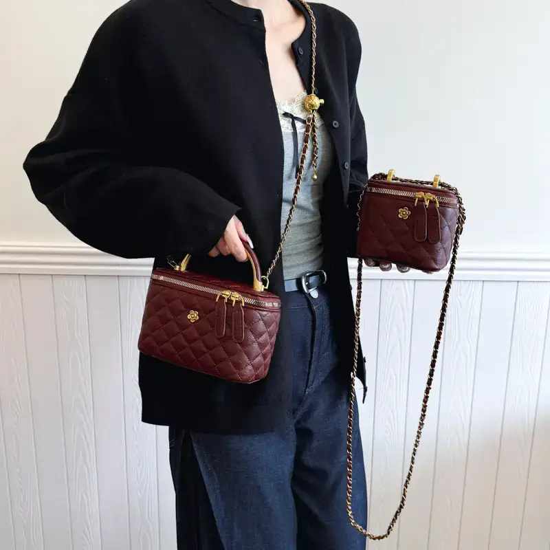 Vintage Quilted Chain Shoulder Bag Women 2025 Style - Image 10