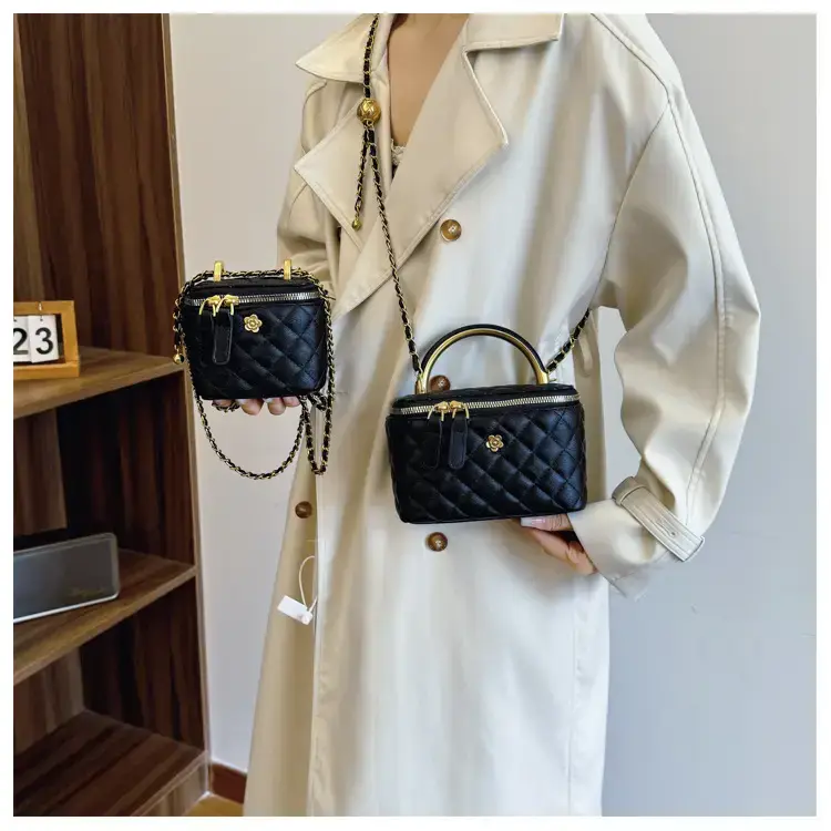 Vintage Quilted Chain Shoulder Bag Women 2025 Style — feature 16