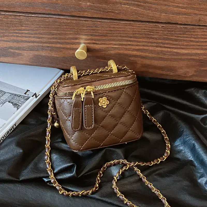 Vintage Quilted Chain Shoulder Bag Women 2025 Style - Image 6