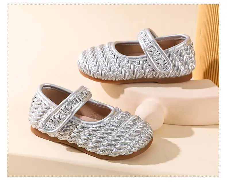 Girls' Chanel Style Single-layer Shoes 2025 Spring New Children's Korean-style Baby silver Leather Shoes Stylist Toddler Shoes — feature 10