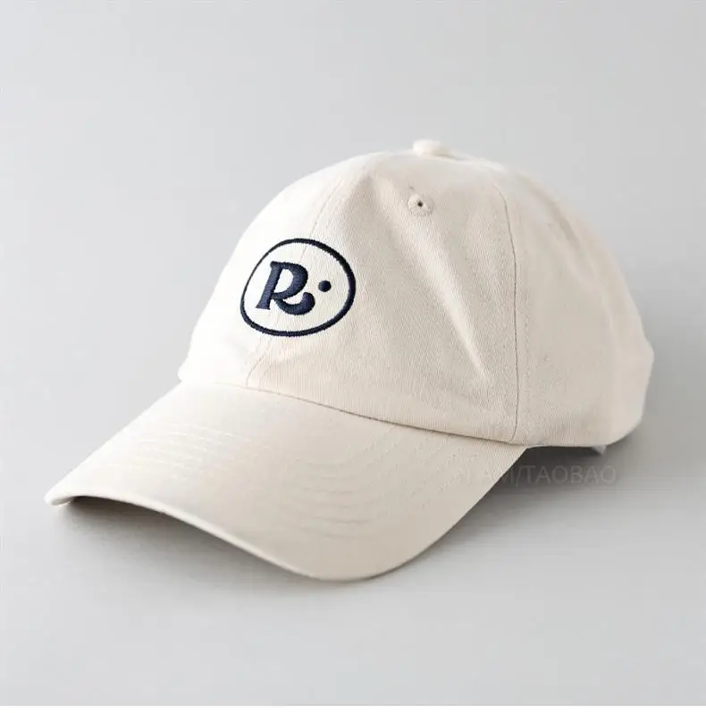 Black R-Embossed Baseball Cap for Men Women 2025 — feature 2