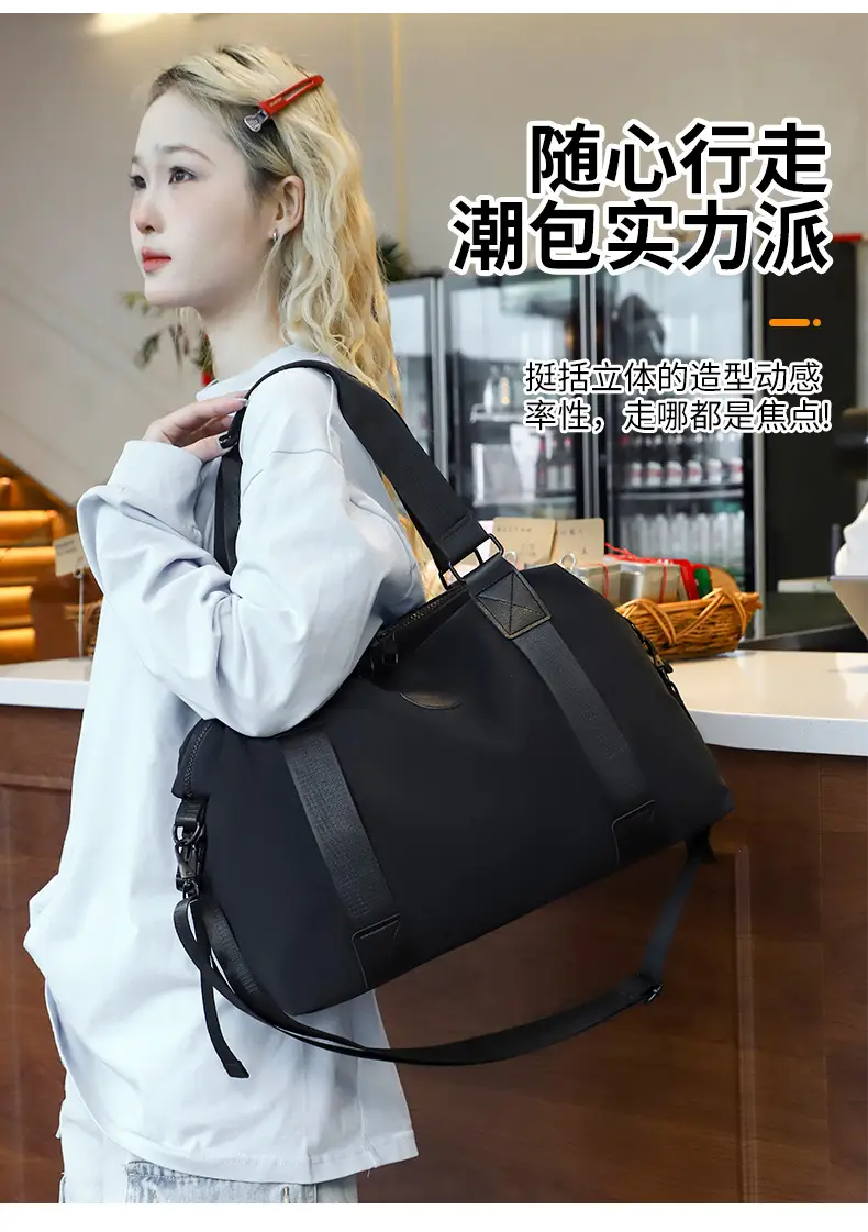 Men's Black Travel Bag Large Capacity Portable Shoulder Crossbody — feature 3