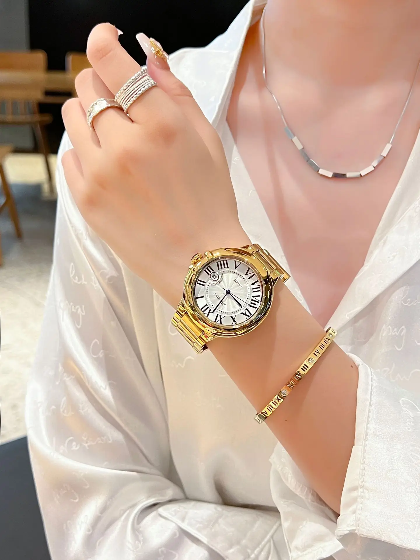 Gold Cross Watch Set for Men Women with Fast Live Hands — feature 1